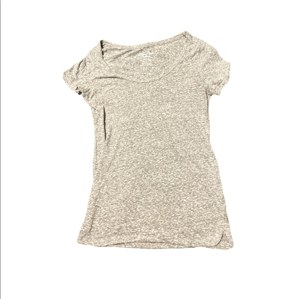 Grey tee